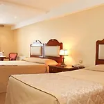 Brandon Conference & Leisure Centre فندق 3*