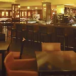 Brandon Conference & Leisure Centre فندق 3*