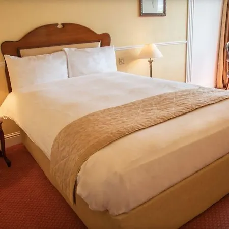 Brandon Conference & Leisure Centre 3*