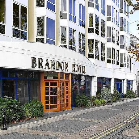 Brandon Conference & Leisure Centre 酒店