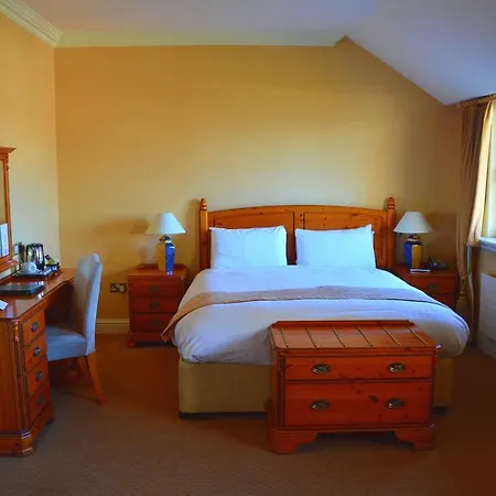 Brandon Conference & Leisure Centre Hotel 3*
