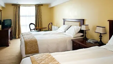 Hotel Brandon Conference & Leisure Centre 3*