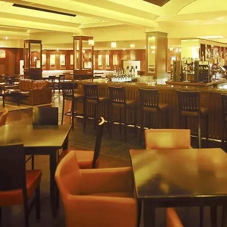 Brandon Conference & Leisure Centre 3* 特拉利