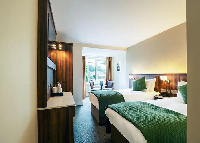 Hotel Brandon Conference&leisure Centre 3*